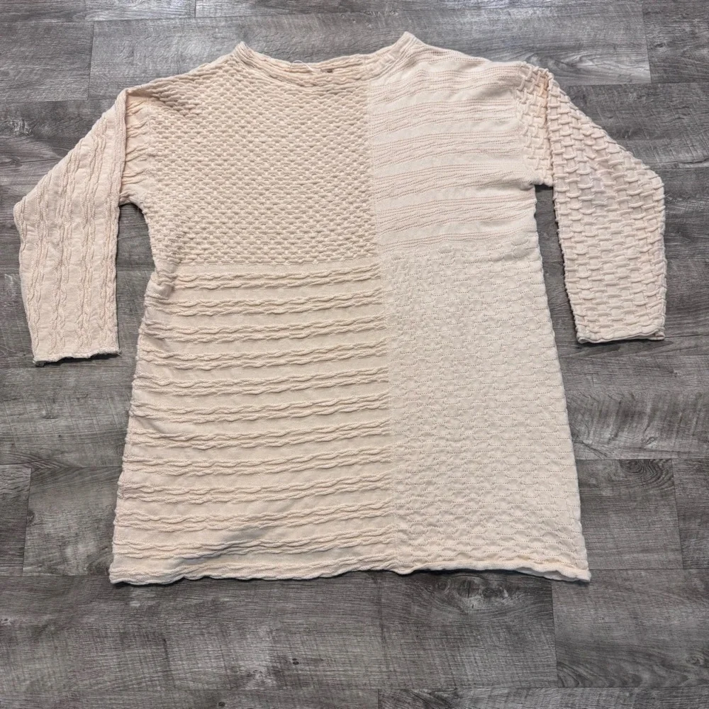 Free People Extra Textured Creme Pullover Crew Neck Sweater Womens Sz. M